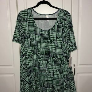 Lularoe Perfect Tee
